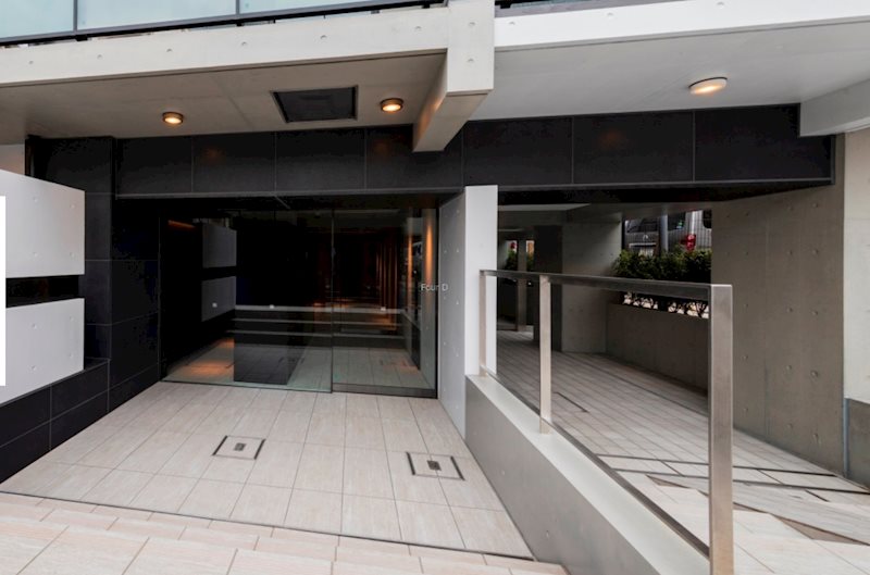 ロビー　★見学予約受付中★