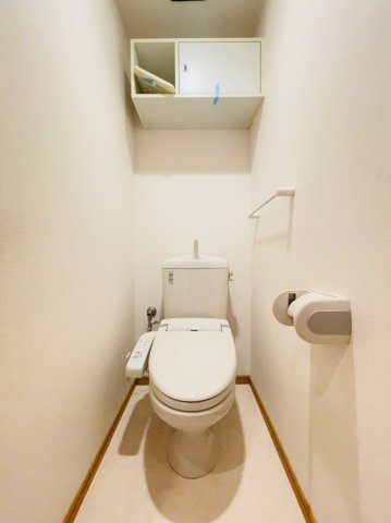 トイレ　同マンション別部屋　参考写真