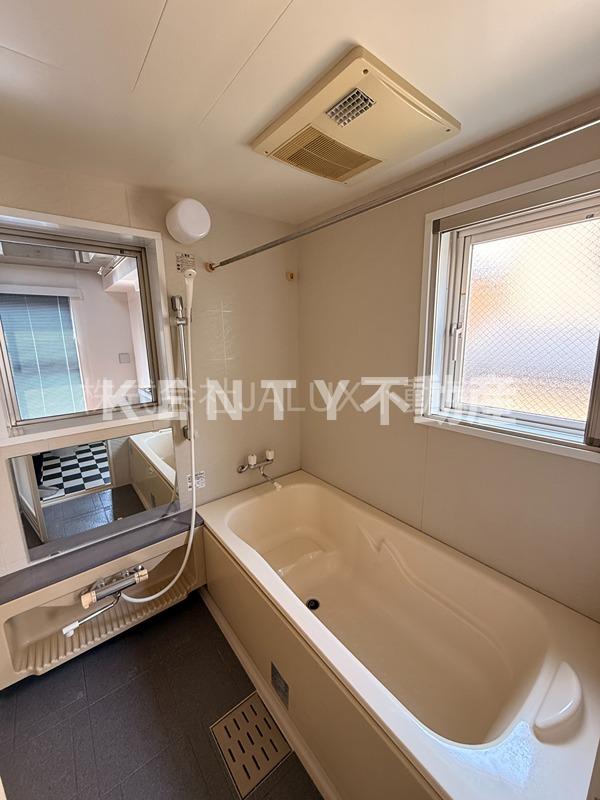 バス・シャワールーム　きれいなお風呂です