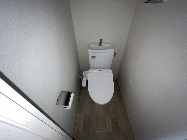 トイレ　ゆったりとした空間のトイレです