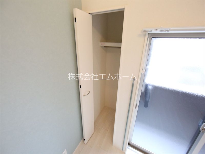 収納　クローゼット付