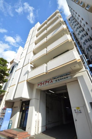 建物外観　人気の十日市エリア☆エレベーター付き♪