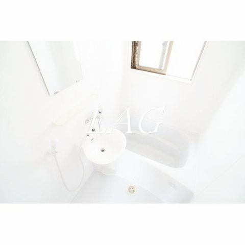 バス・シャワールーム　お風呂です。