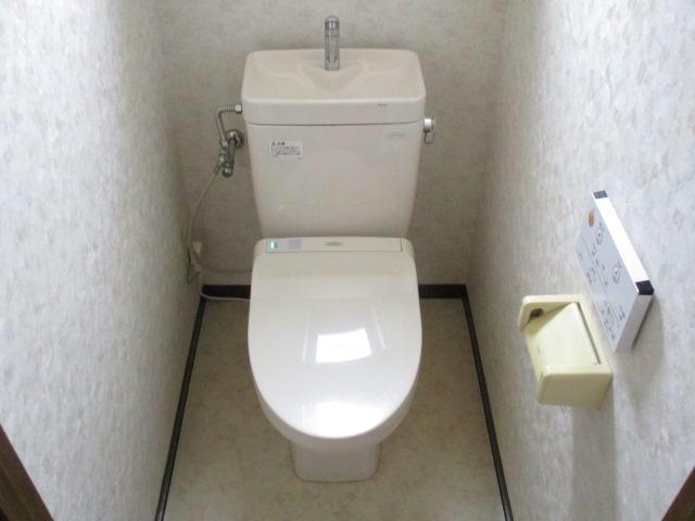 トイレ　きれいなトイレです