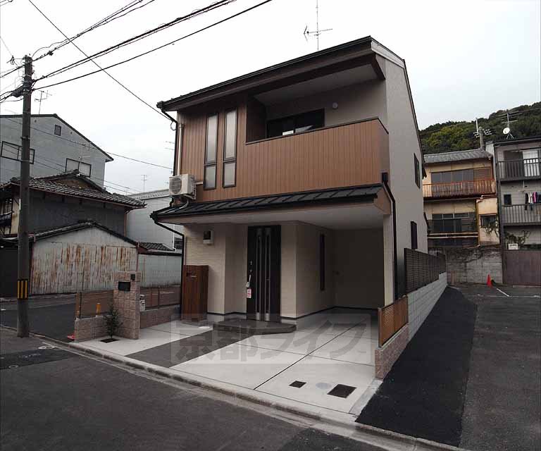 建物外観　閑静な住宅街にあります。