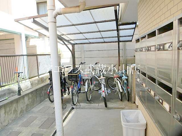 その他　敷地内駐輪場
