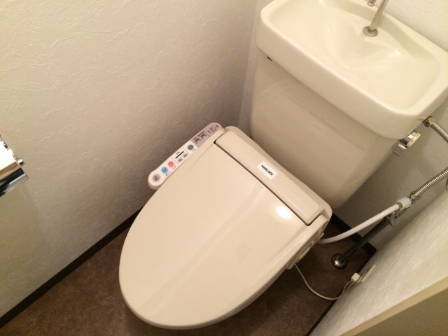 トイレ　ウォシュレット