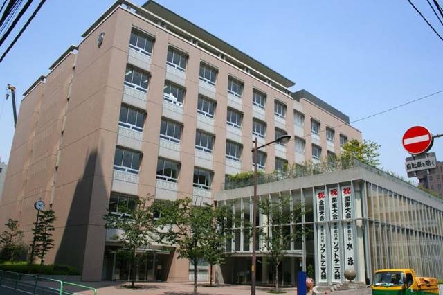 中学校　私立麹町学園女子中学校（中学校）まで272m