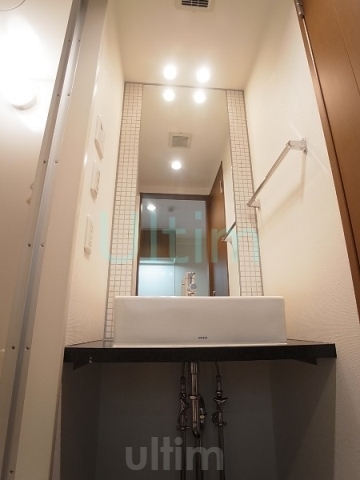 洗面設備　※別のお部屋のお写真です。御参考までに。