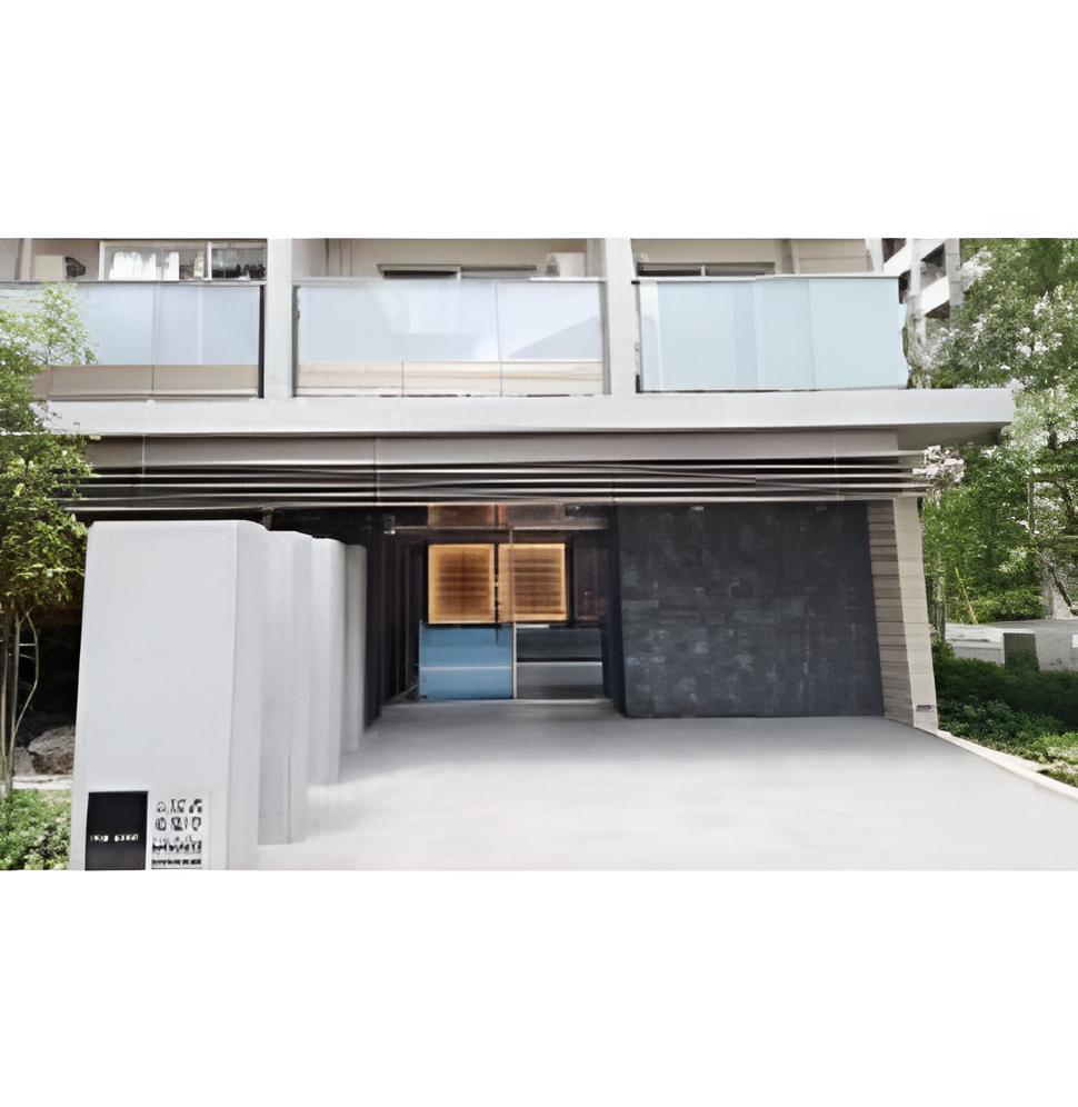 エントランス　建物の内部です
