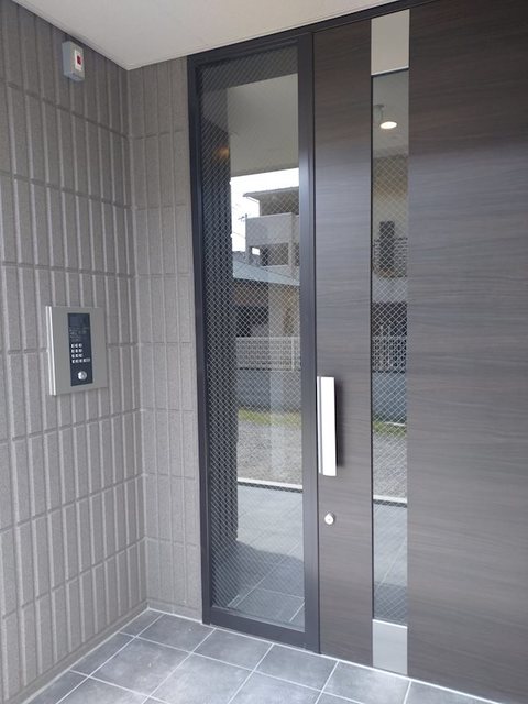 エントランス　エントランス