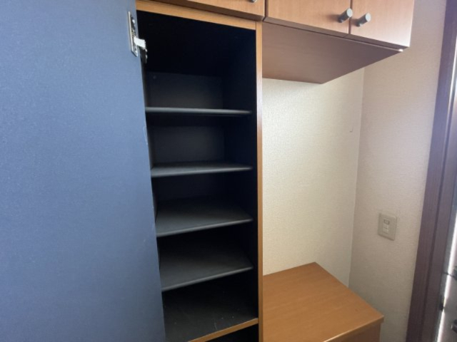 収納　別部屋反転間取りのお写真となります。
