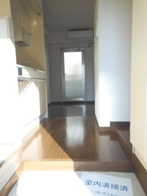 玄関　☆お部屋の入口☆