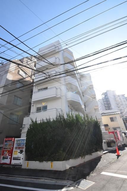 建物外観　♪駅前拝借♪