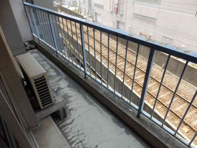 バルコニー　※同建物同型別のお部屋