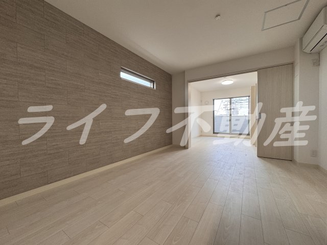 居室・リビング　ゆったり過ごせる居間です