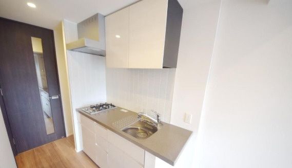 キッチン　写真は同タイプ住居です。