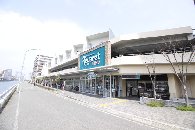 スーパー　（株）西鉄ストア　レガネット地行（スーパー）まで300m