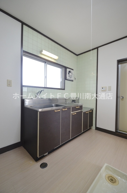 キッチン　同型別部屋写真