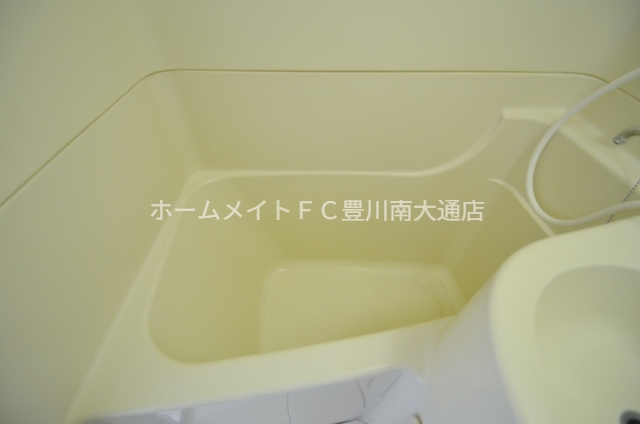 バス・シャワールーム　同型別部屋写真