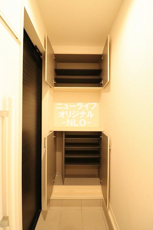 その他　使い勝手と収納力に優れたセパレートタイプのシューズボックス☆