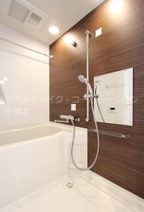 バス・シャワールーム　※入居中の為別部屋写真使用現状優先