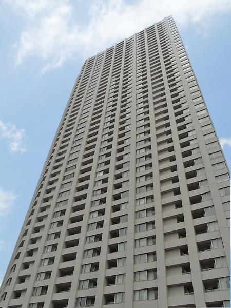 建物外観　落ち着いた雰囲気の外観です