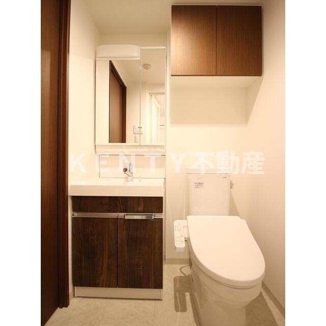 トイレ　落ち着いたトイレです