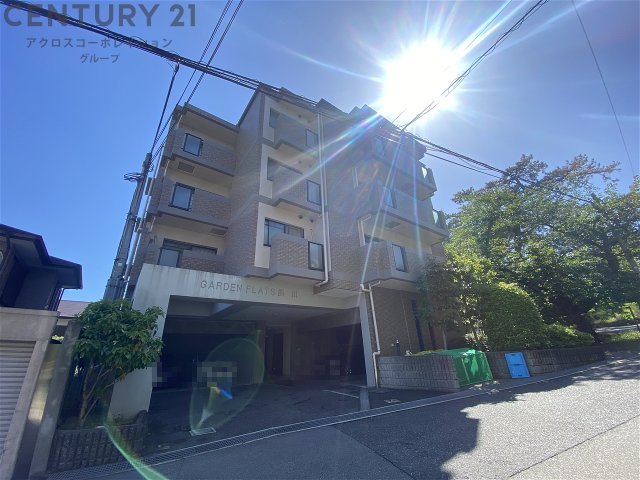 建物外観　モニター付きインターホンで安心☆