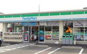 コンビニ　ファミリーマート 西小岩二丁目店（コンビニ）まで211m