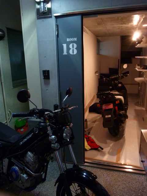 その他部屋・スペース　バイクを入れるとこんなイメージです