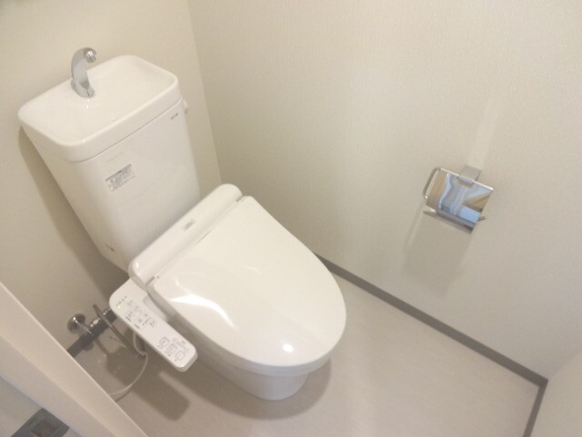 トイレ　ウォシュレット付き☆