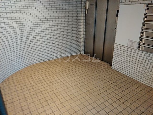 ロビー