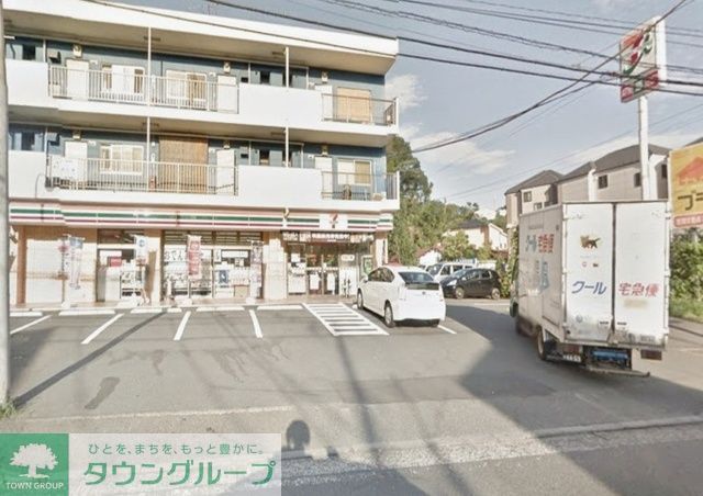 コンビニ　セブンイレブン横浜栄飯島店（コンビニ）まで440m