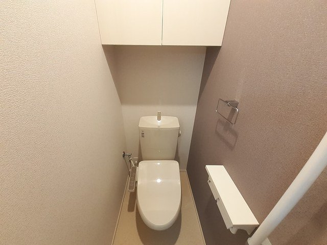 トイレ　清潔感のあるトイレです