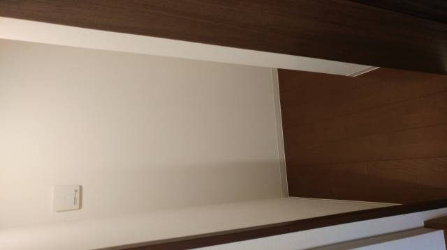 鳳西町3丁戸建の居間写真
