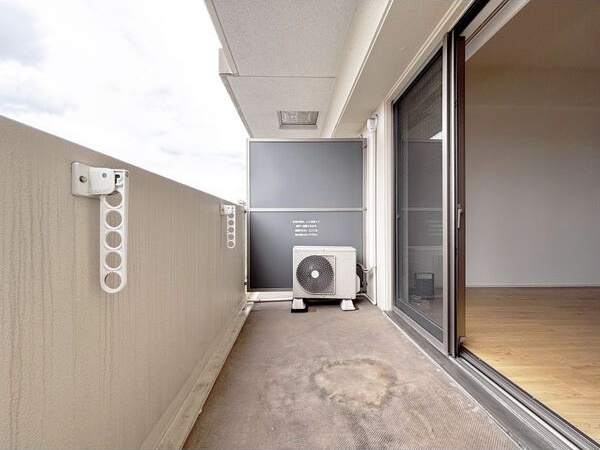 バルコニー　名古屋で一番初期費用の安い賃貸専門の不動産会社です(^^)