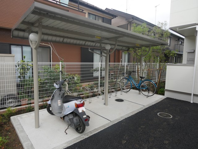 その他共有部分　★敷地内に屋根付の駐輪場がございます★