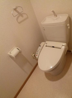トイレ　ゆったりとした空間のトイレです