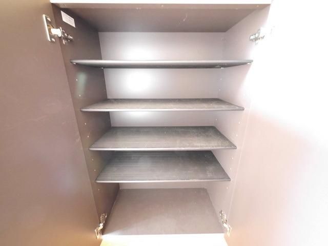 収納　同物件別部屋写真