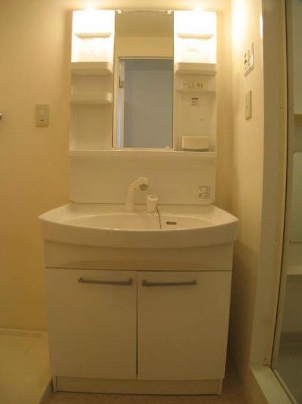 洗面設備　※同建物別部屋参考写真