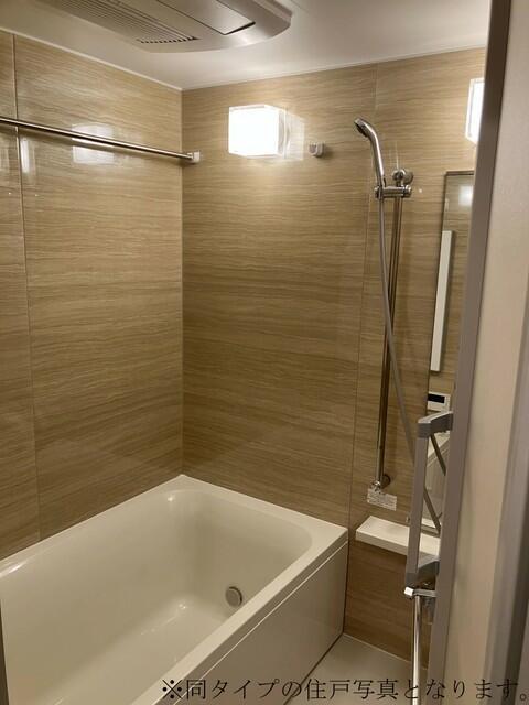 バス・シャワールーム　※写真は同タイプ住戸です。?
