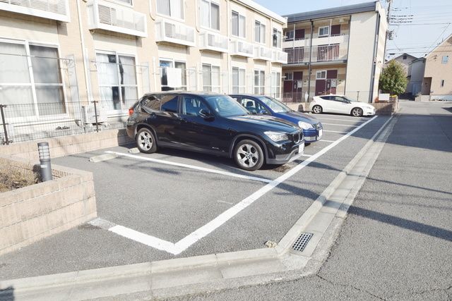 駐車場　★駐車場です★