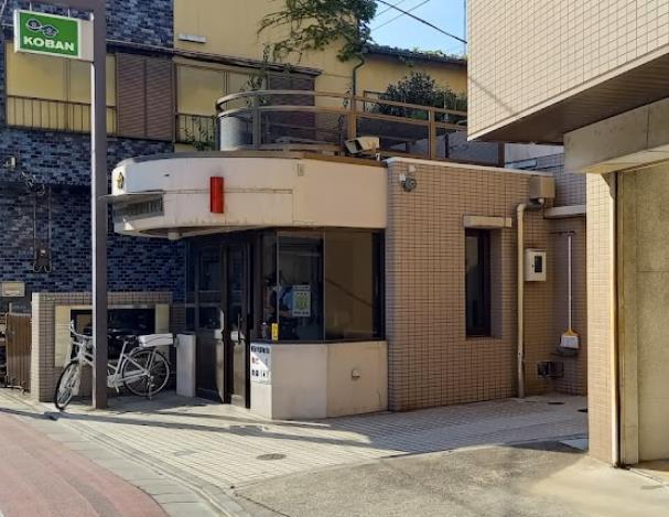 警察署・交番　綾瀬西口交番（警察署・交番）まで50m