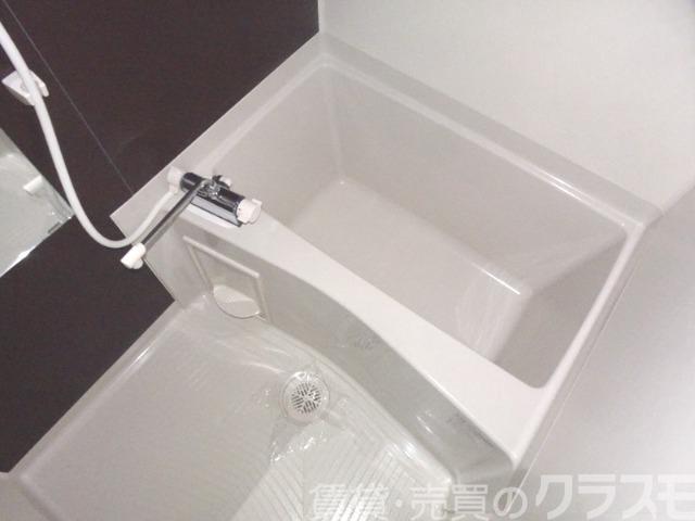 バス・シャワールーム　浴室乾燥機付きバス♪