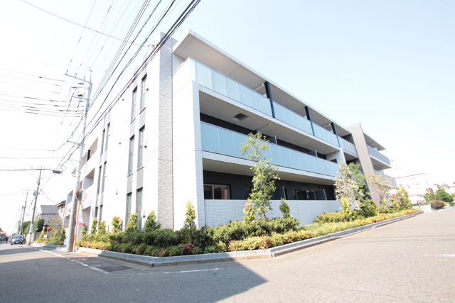 建物外観　生和コーポレーション施工の重厚感のあるＲＣマンション★