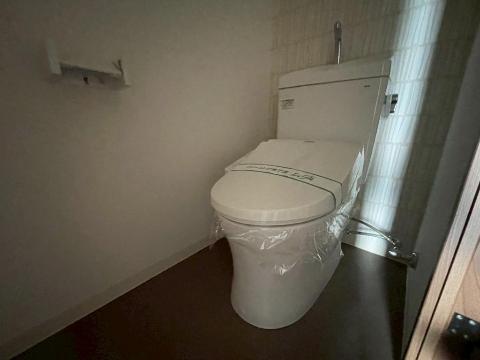 トイレ　シャワー付トイレ