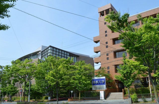 大学・短大　私立佛教大学（大学・短大）まで1753m