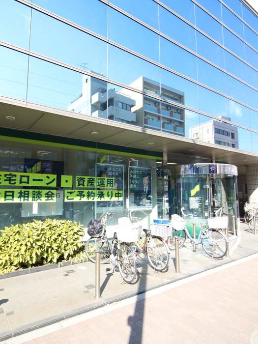 銀行　三井住友銀行雪ヶ谷支店（銀行）まで551m