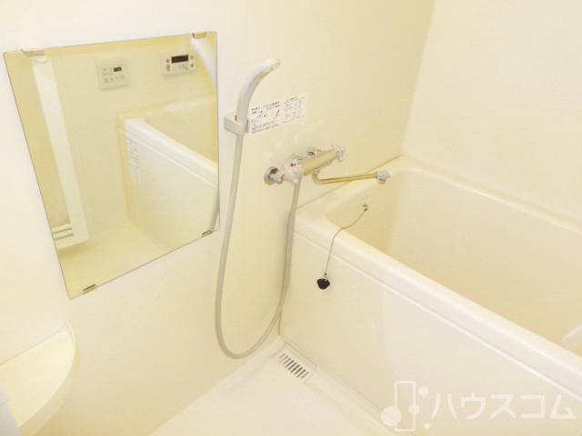 バス・シャワールーム　浴室は快適空間！癒しのひと時をお過ごし下さい☆